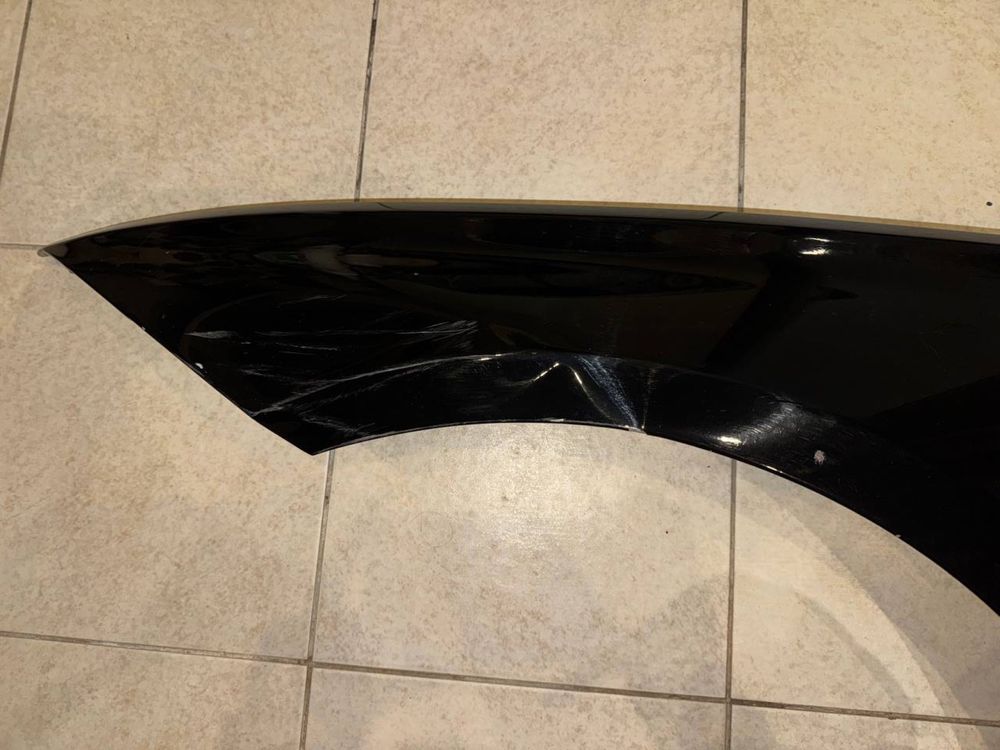 Продам крыло bmw f30