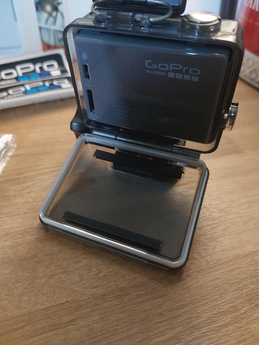 Go pro hero + 2015