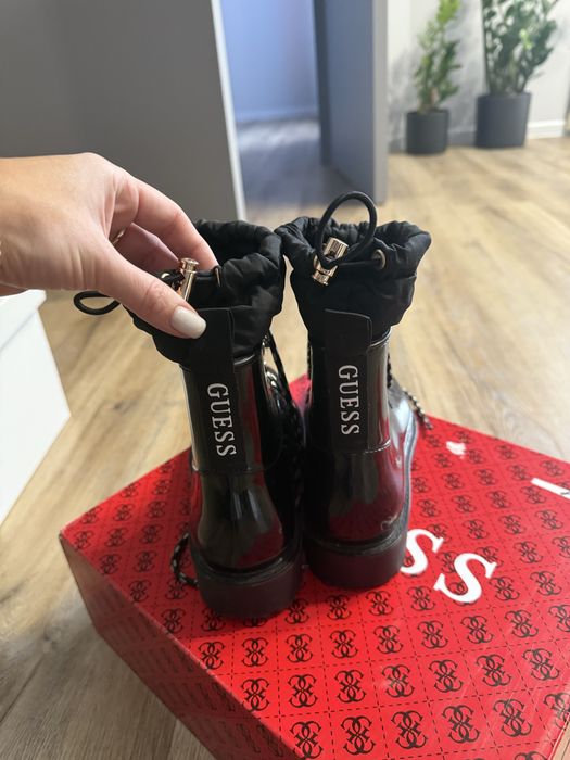 Ботинки guess чорні