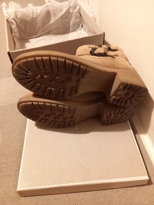 Botas camurça, de senhora