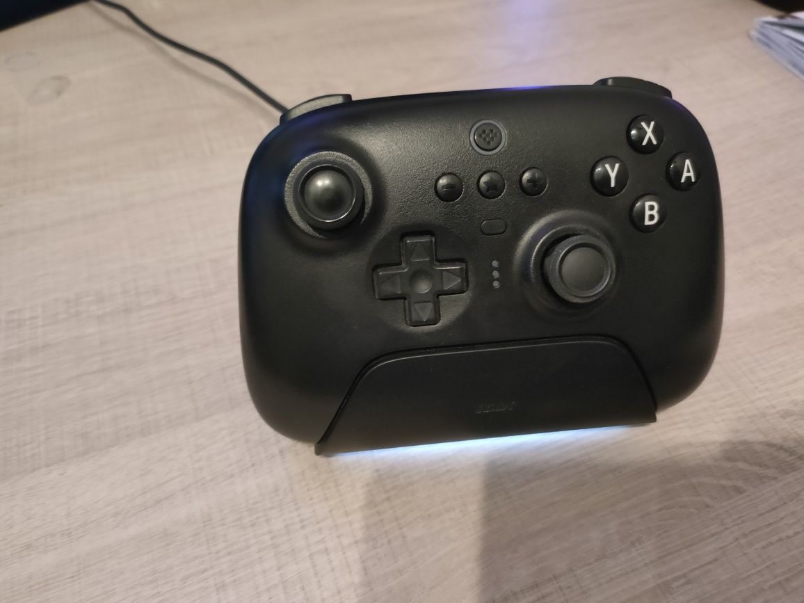 Kontroler 8BitDo Ultimate Bluetooth