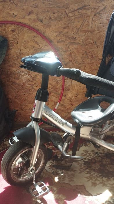 Велосипед детский с родительской ручкой
