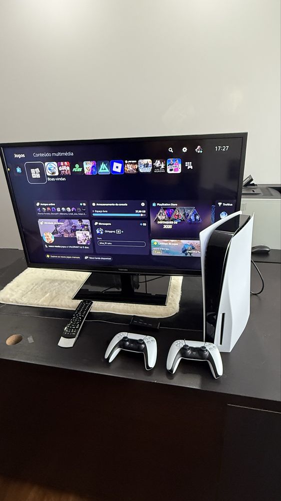 Ps5 standard completamente nova com 2 comandos