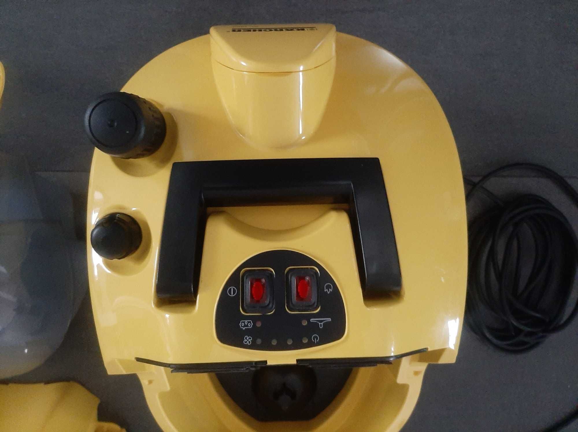 Odkurzacz parowy Karcher SV 1802