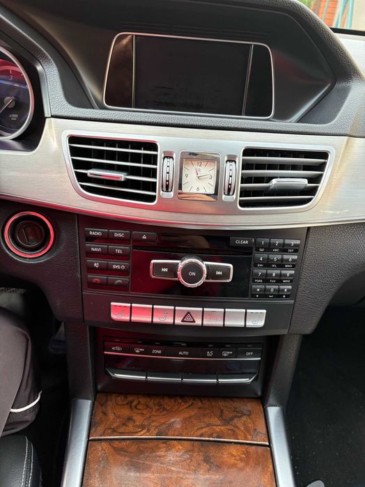 Продам Мерседес-Бенс Е220 CDI