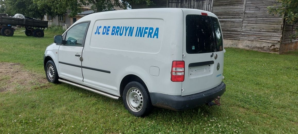 Vw caddy 1.6tdi 2010rok long