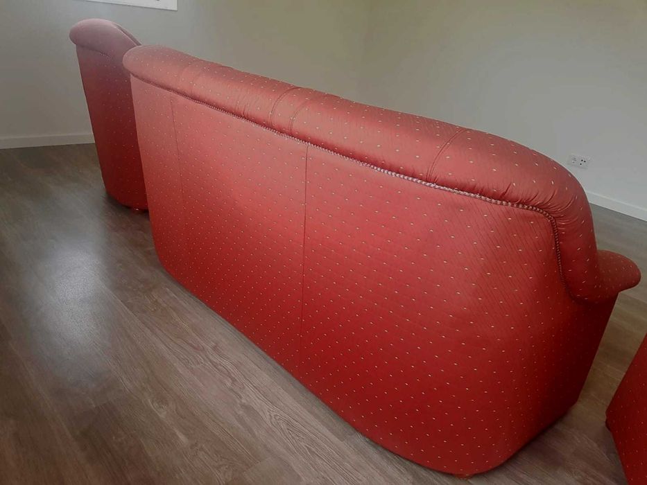 Conjunto de sofá cama + poltronas