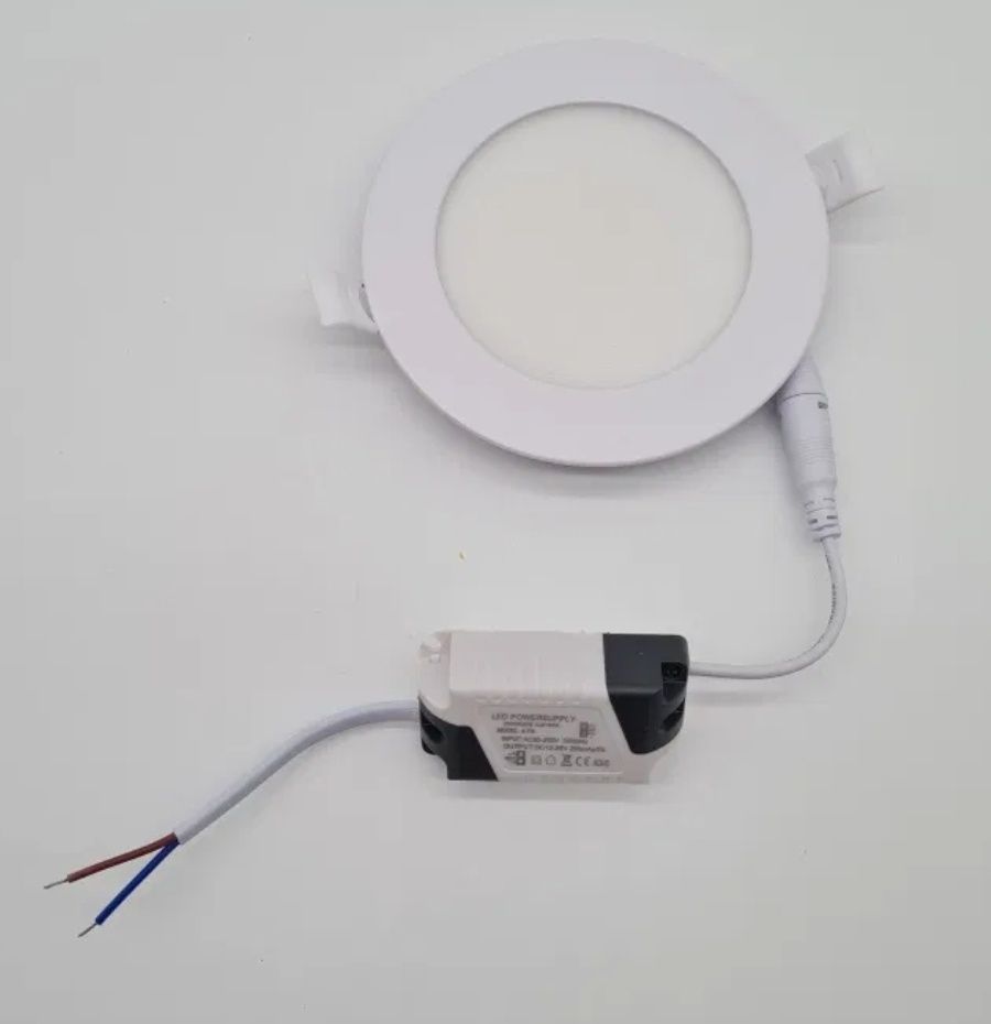 Oprawa płaska sufitowa wpuszczana oczko lampa LED 6W 3000K panel 10 sz