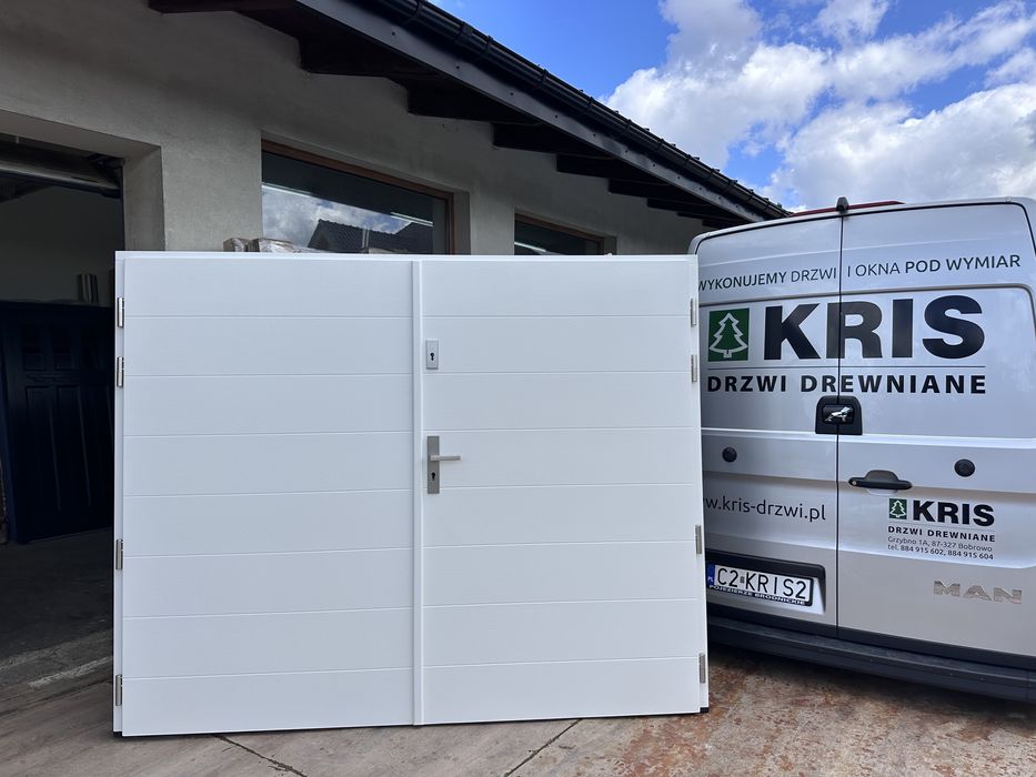 Drzwi zewnętrzne OD RĘKI drewniane garażowe białe cała Polska i Ue