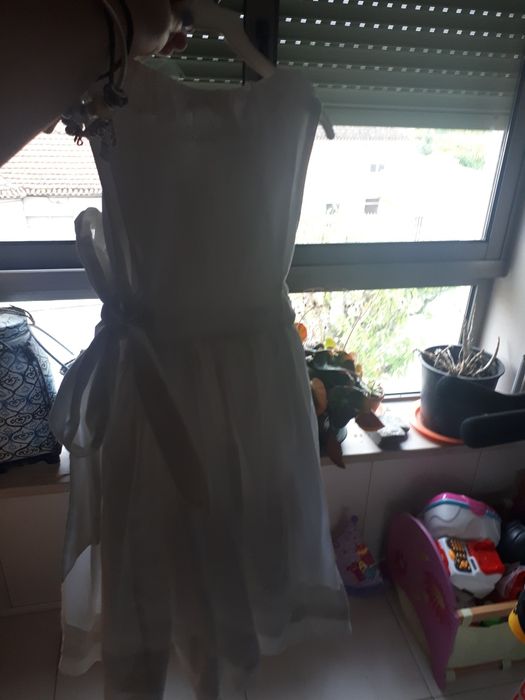 Vestido Laranjinha 6 anos com etiqueta