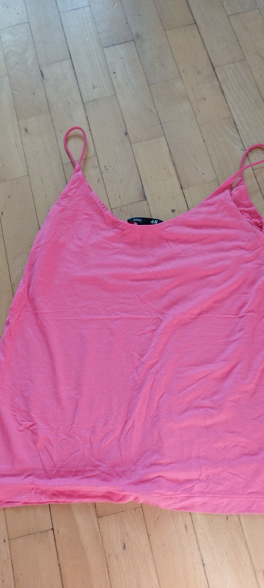 Trzy letnie bluzki damskie