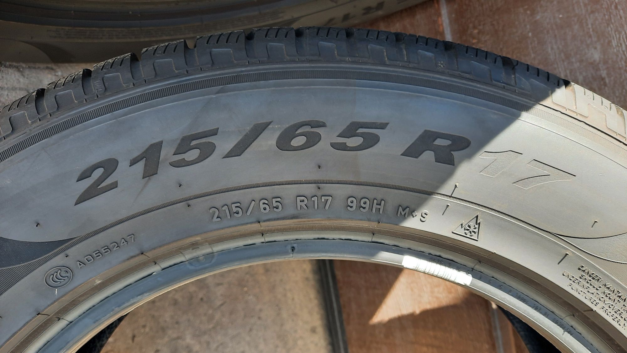 Pirelli 215/65 R17 Scorpion Winter 7 mm