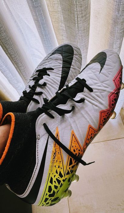 Бутси Nike Hypervenom Phantom II FG