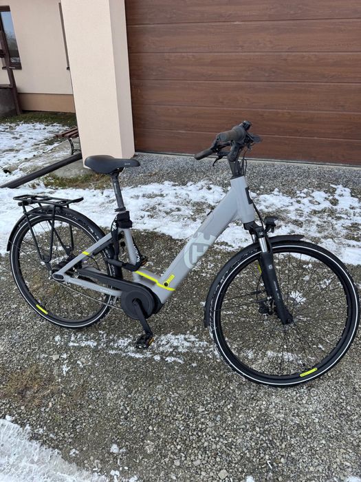 Rower elektryczny miejski Husqvarna Towner 2
