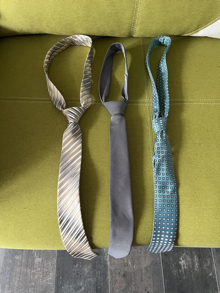 Продам краватки
