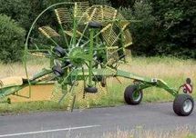 Zgrabiarka 2 Karuzelowa Krone TS 680 - Odkładanie do boku