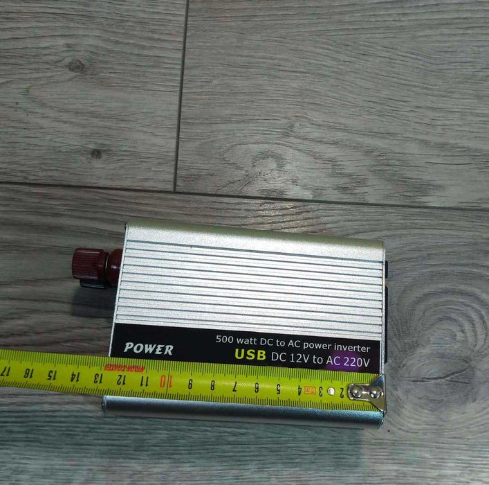 Преобразователь напряжения инвертор 12 на 220V для дома