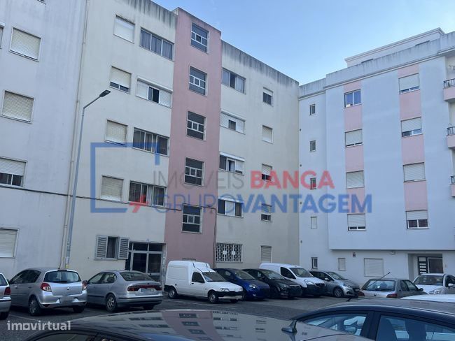 Apartamento T2 Carregado, Alenquer