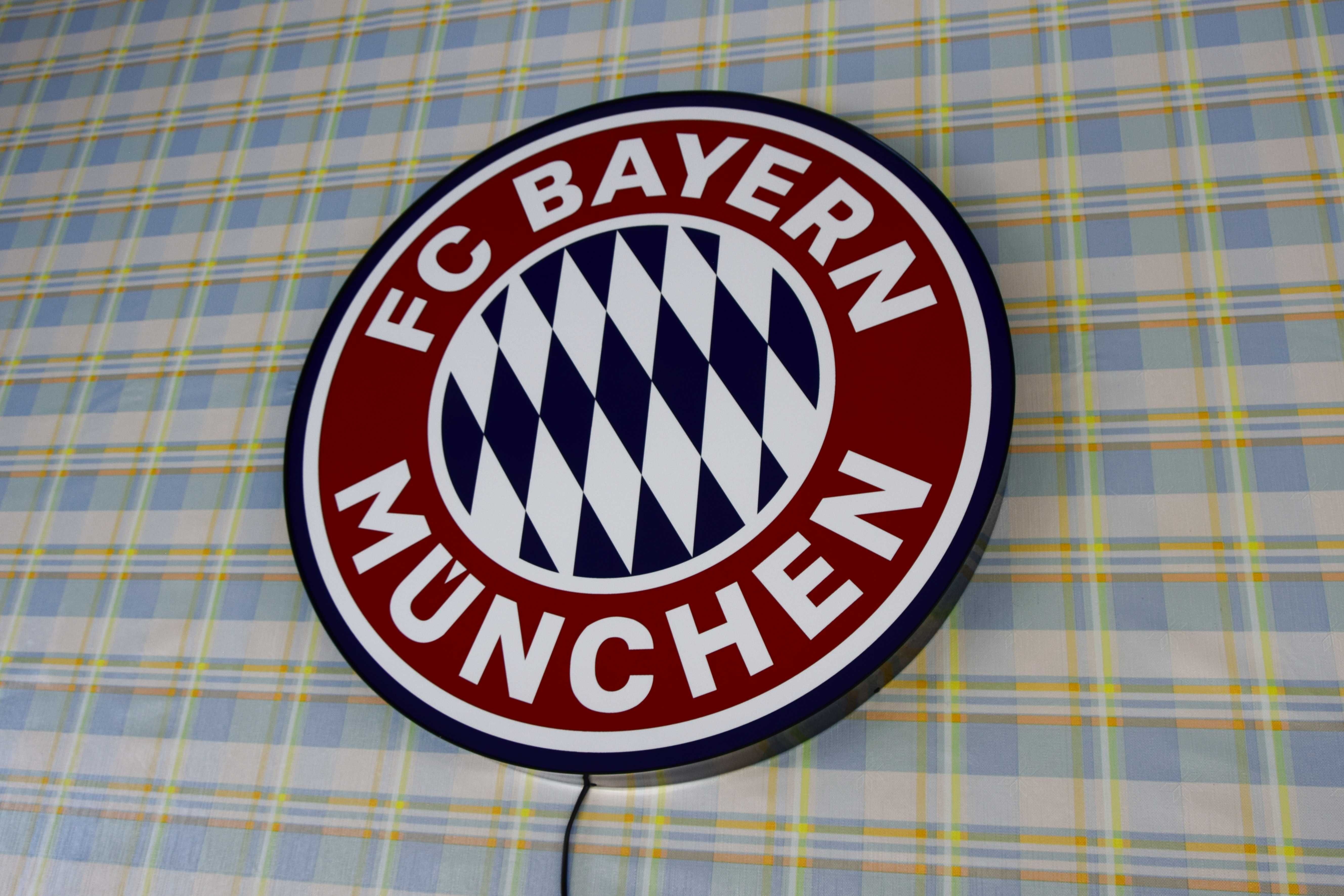 LED Neon BAYERN MUNCHEN, Logo 3D, Znaczek, Emblemat, Plafon, Prezent