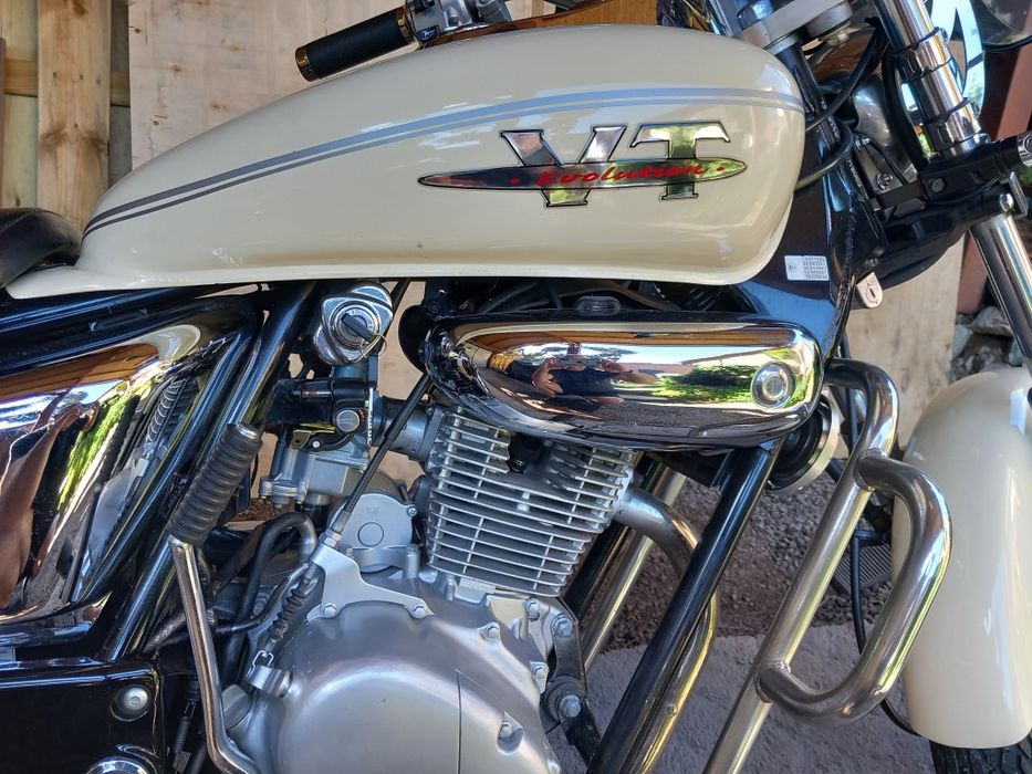 Sprzedam Pięknego Cruizera Delim VT 125 Ewolution 2001r