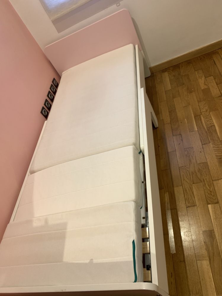 Cama SLAKT Extensivel IKEA com COLCHÃO