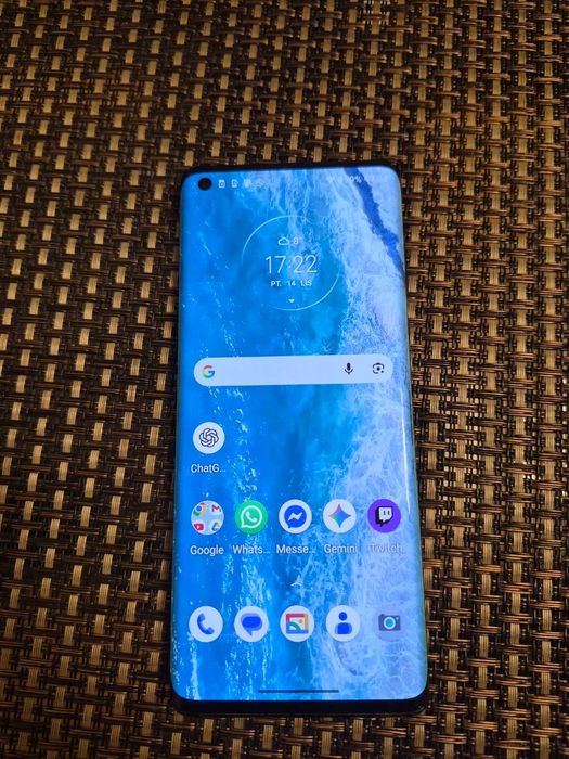 Telefon Motorola EDGE 6 GB / 128 GB 5G jak nowa