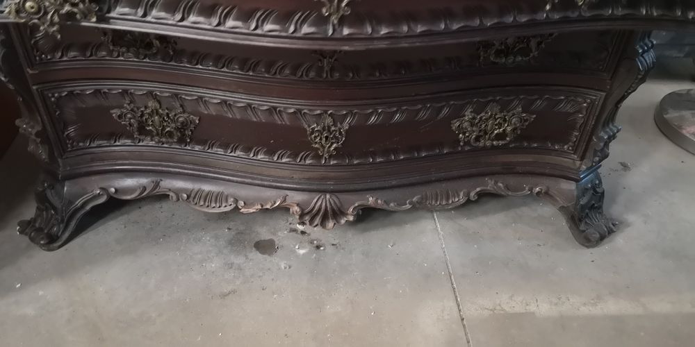 Cómoda estilo D. João