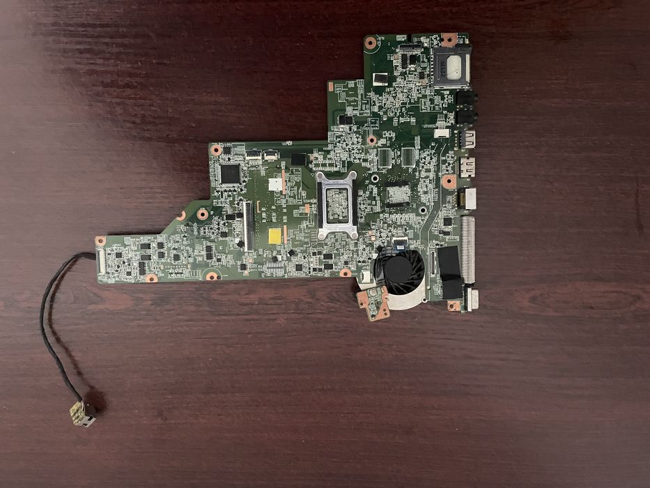 Ноутбук HP 635 під розбірку