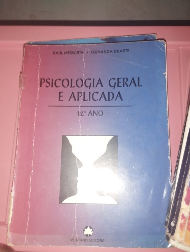 Livros 10 ano e 12 ano científico
