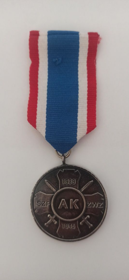 Medal Zasługi Światowy Związek Żołnierzy AK