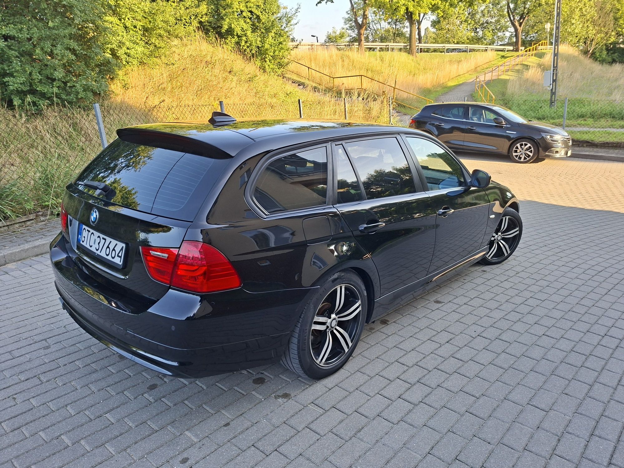 Bmw e91 318D 2008r
