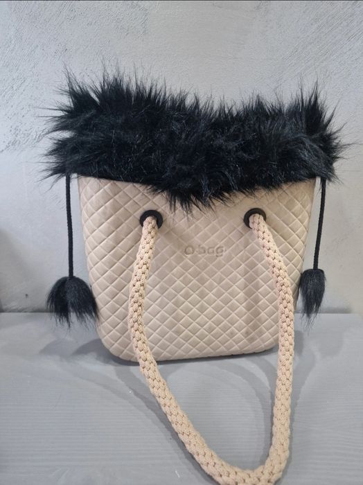 Torebka o bag mini hummus pikowana 2 organizery liny