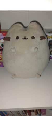 Pusheen maskotka