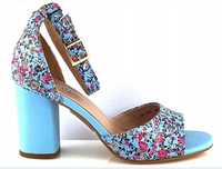 Niebieskie sandały damskie na słupku w kwiaty 36-41. OmegaVenizi