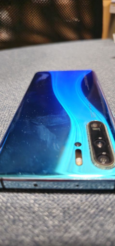 Huawei P30 PRO blue 128GB plus 3 etui