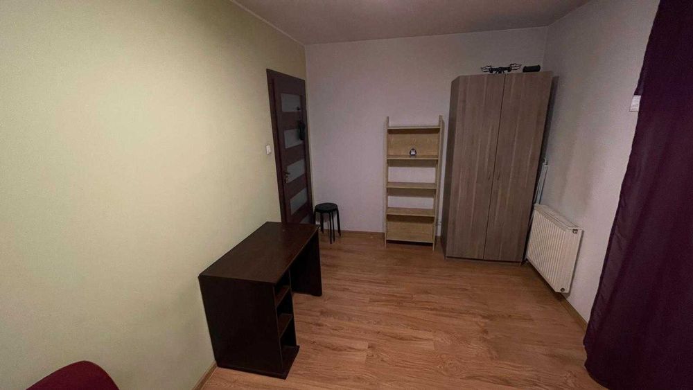 Nieprzechodni pokój z balkonem do wynajęcia od zaraz-1600 z rachunkami
