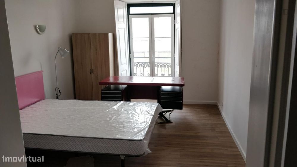 254368 - Quarto número 301 da planta com varanda.