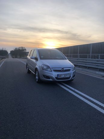 Opel Zafira B 1.9 CDTI 150 koni