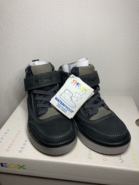 Хайтопи, черевик, снікерси Geox