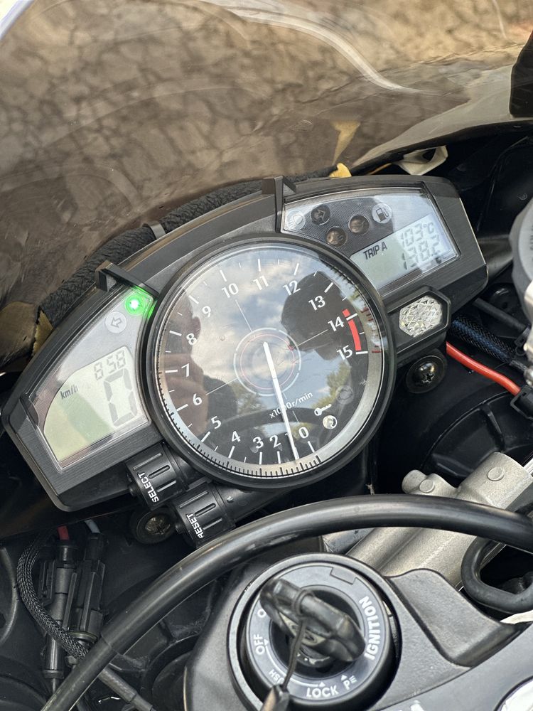 Yamaha R1 ИДЕАЛ