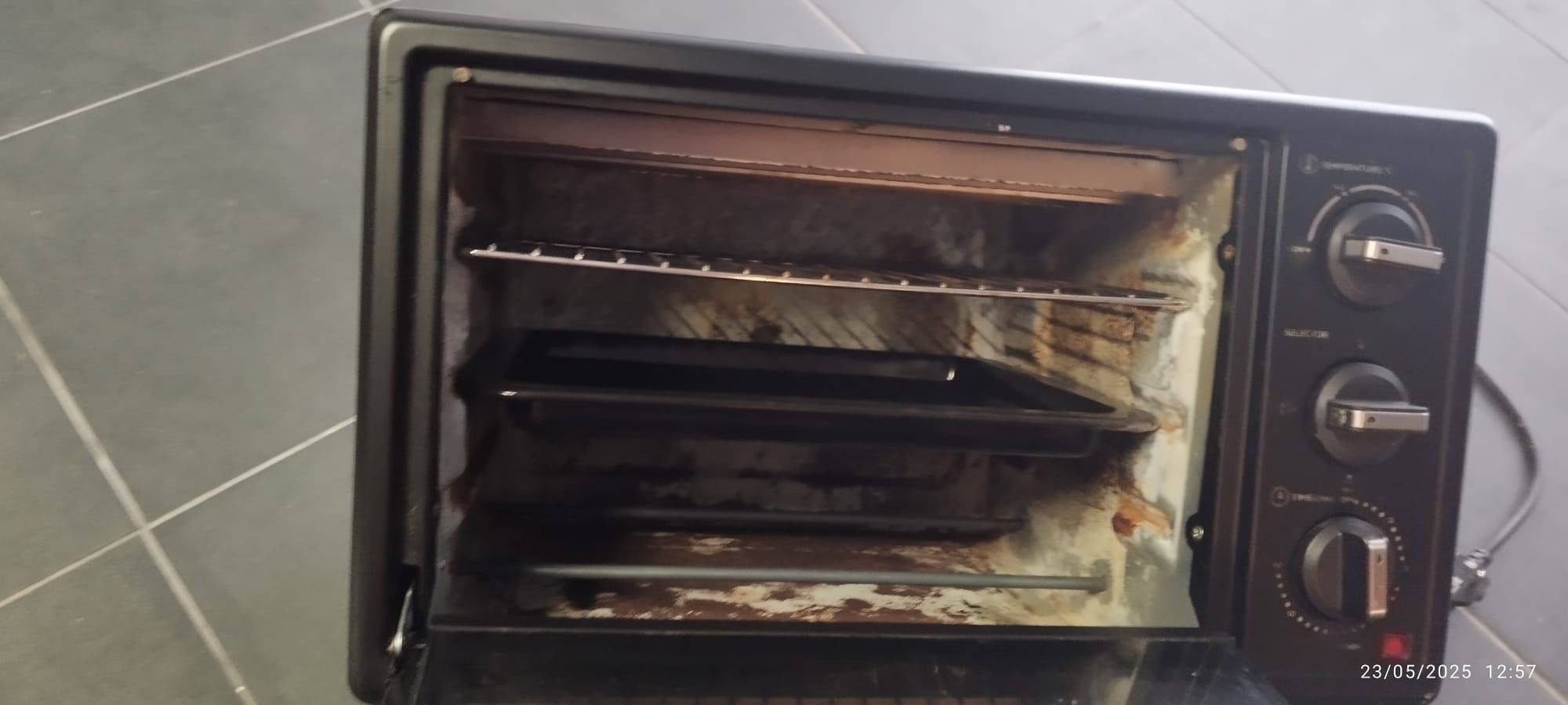 Mini forno eléctrico da Becken