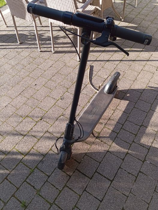 Hulajnoga Seagway Ninebot ES2 300W