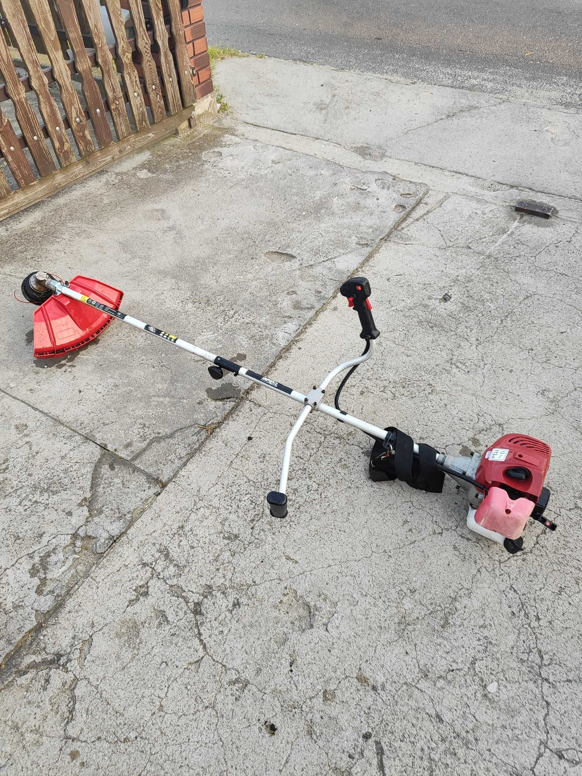 Podkaszarka duza