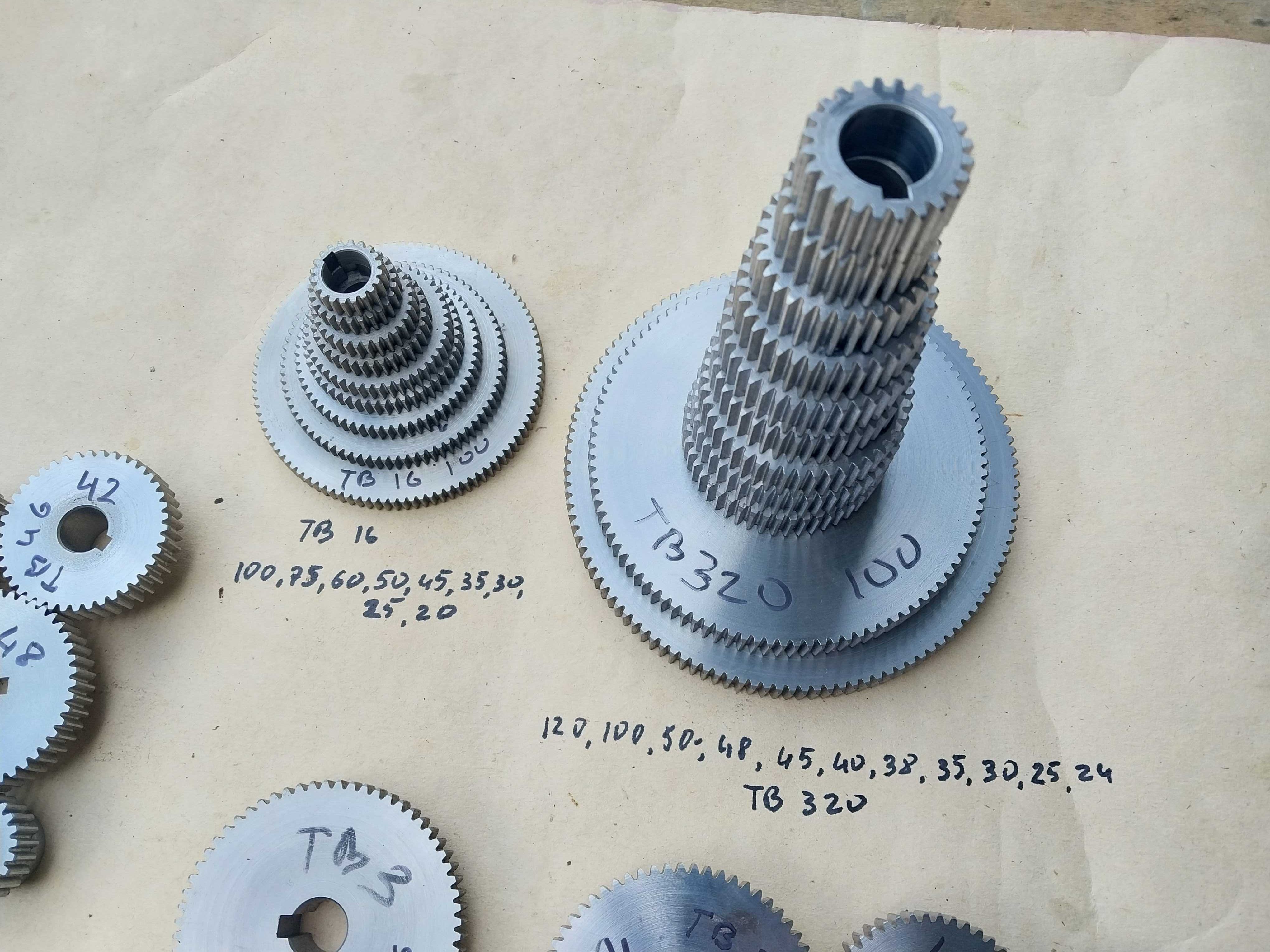 Шестерни токарный ТВ 16, ТВ-7. ТВ 4 6. ТВ 320. .