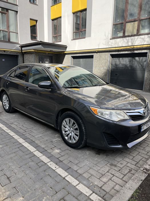 Toyota camry 2.5 2014