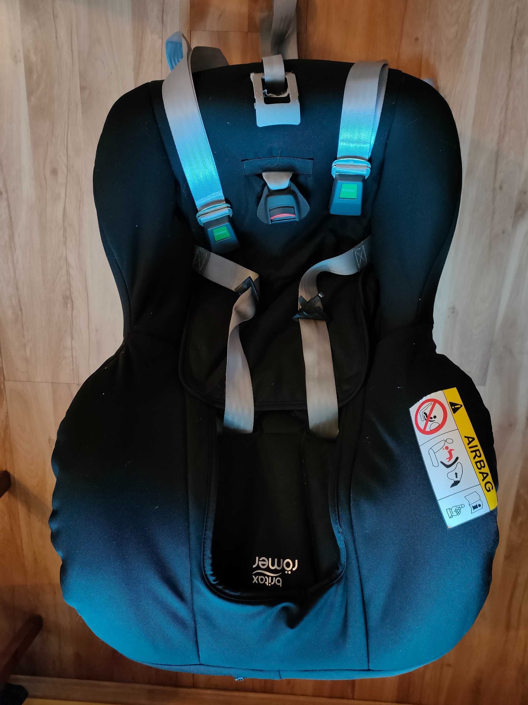 Fotelik samochodowy Britax-Romer Max-Way 9-25 kg mocowanie tyłem