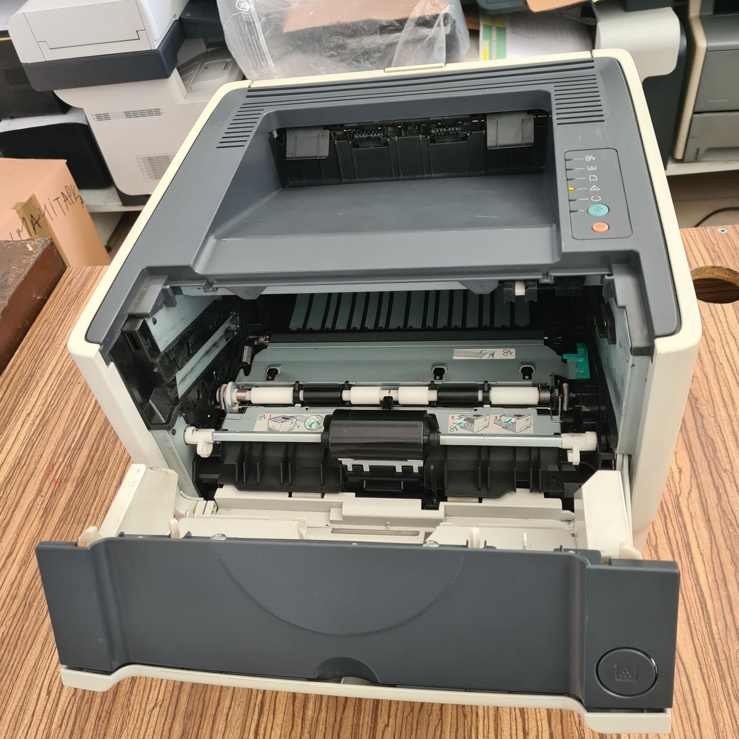 HP LaserJet P2015. Лазерный принтер. ГАРАНТИЯ