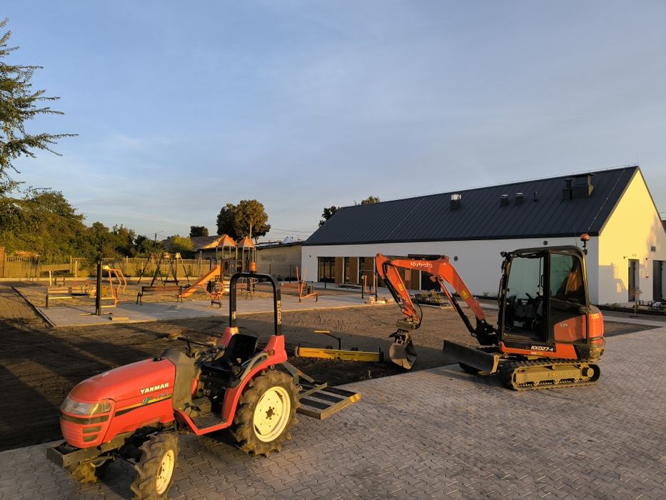 Usługi ogrodnicze glebogryzarka, kosiarka, równanie terenu kratą pod t