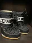 Снігоходи чобітки дитячі Moon Boot