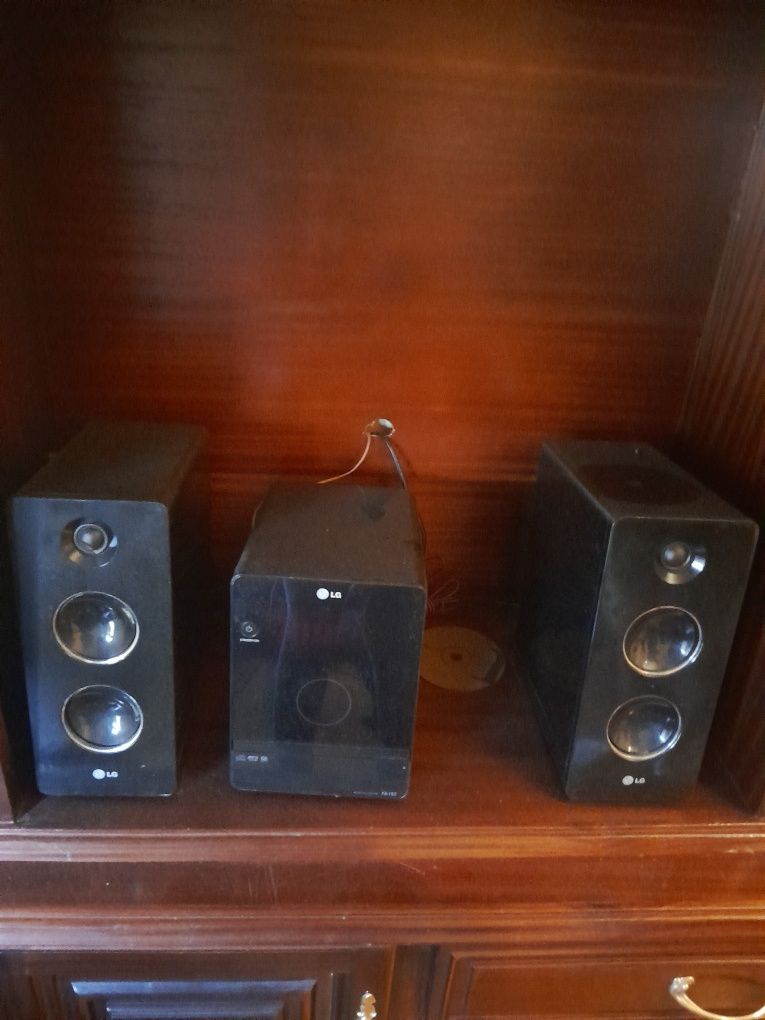 Aparelhagem LG otimo estado